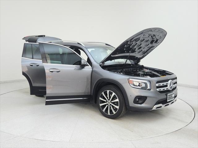 used 2021 Mercedes-Benz GLB 250 car, priced at $26,693