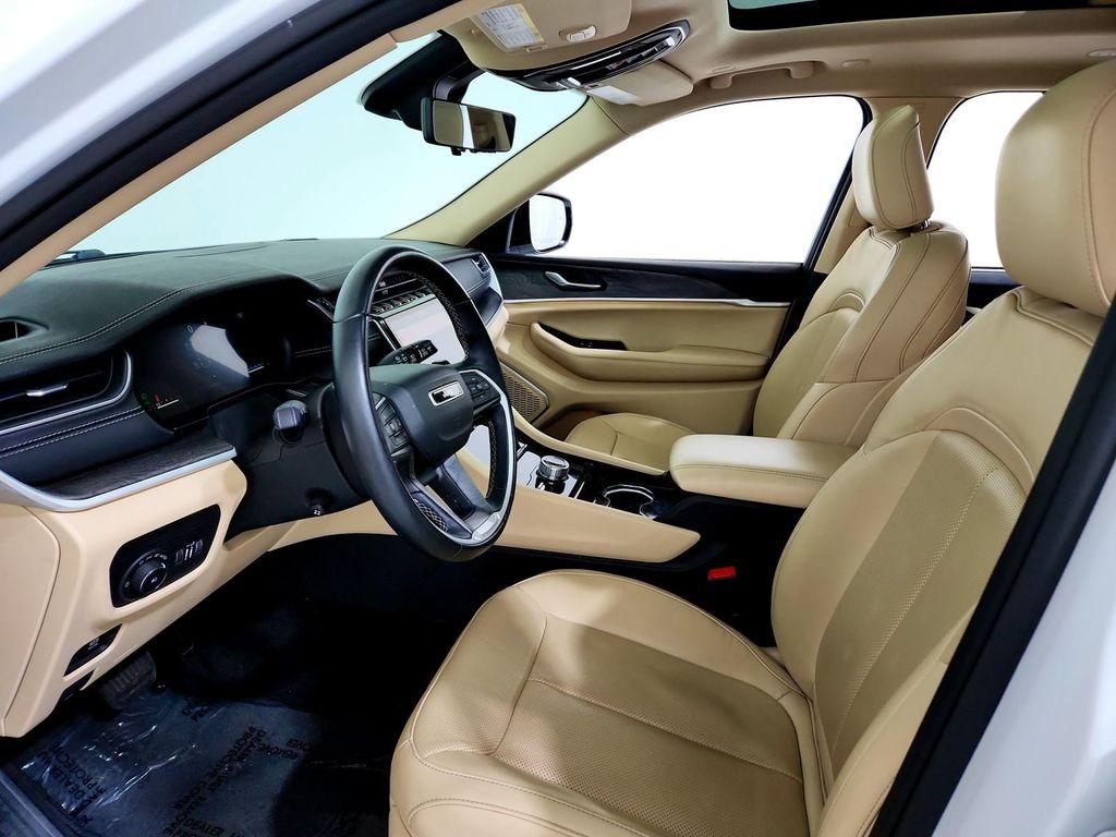 used 2022 Jeep Grand Cherokee L car, priced at $30,994