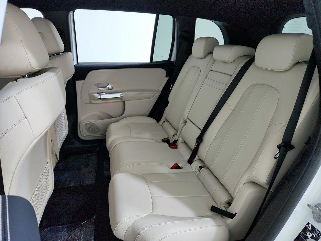 used 2023 Mercedes-Benz GLB 250 car, priced at $34,394