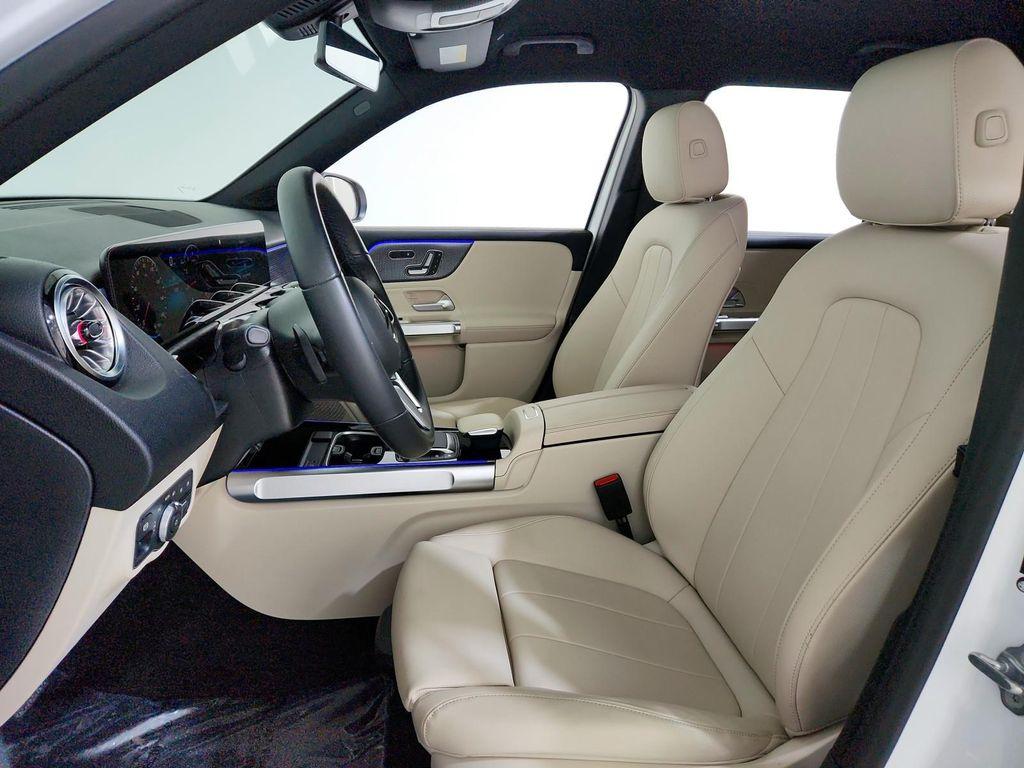 used 2023 Mercedes-Benz GLB 250 car, priced at $34,394