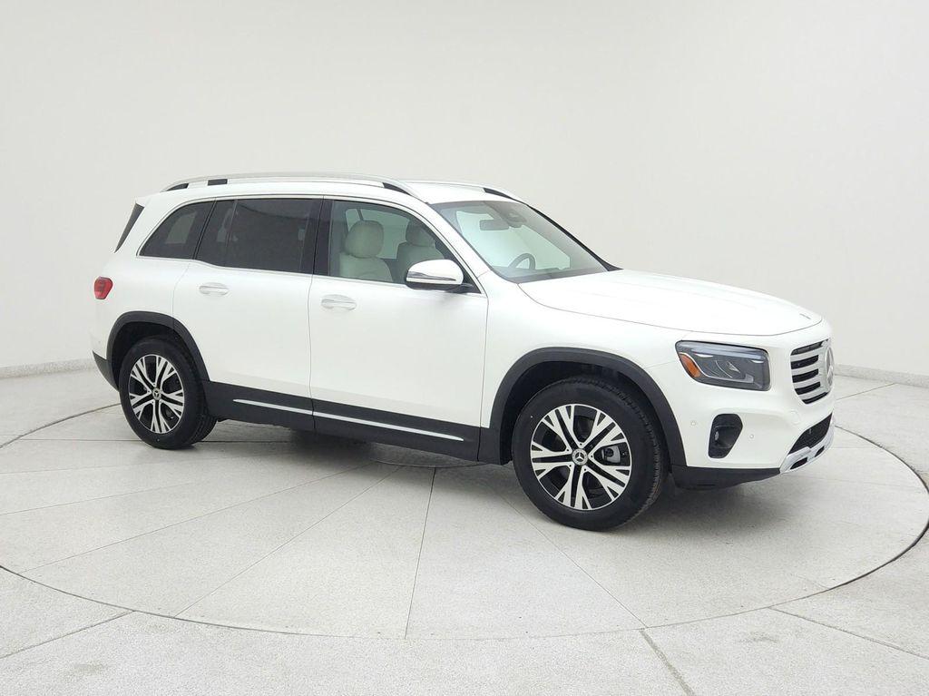 new 2025 Mercedes-Benz GLB 250 car, priced at $48,645
