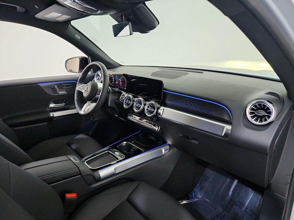 new 2026 Mercedes-Benz GLB 250 car, priced at $49,345