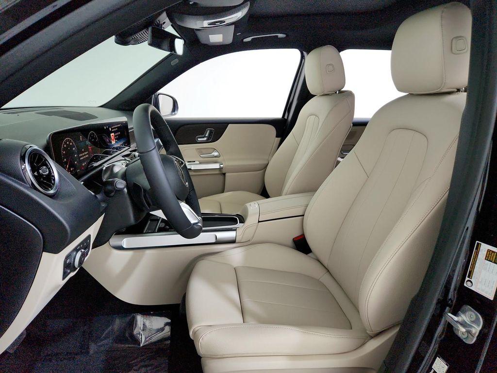 new 2026 Mercedes-Benz GLB 250 car, priced at $47,080