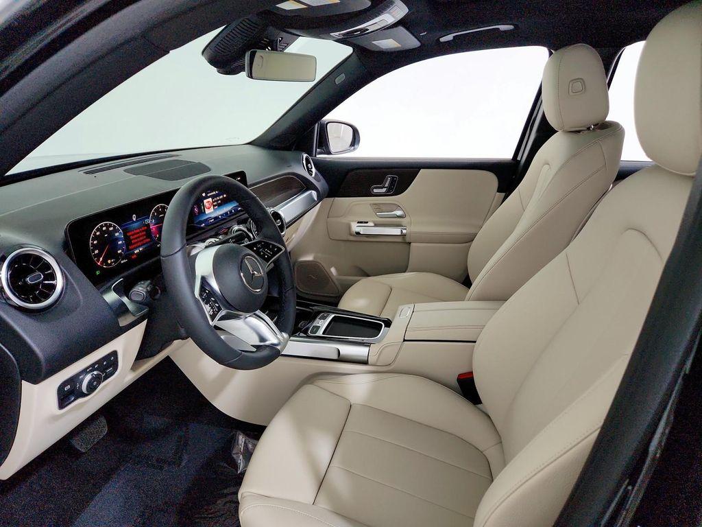 new 2026 Mercedes-Benz GLB 250 car, priced at $47,080