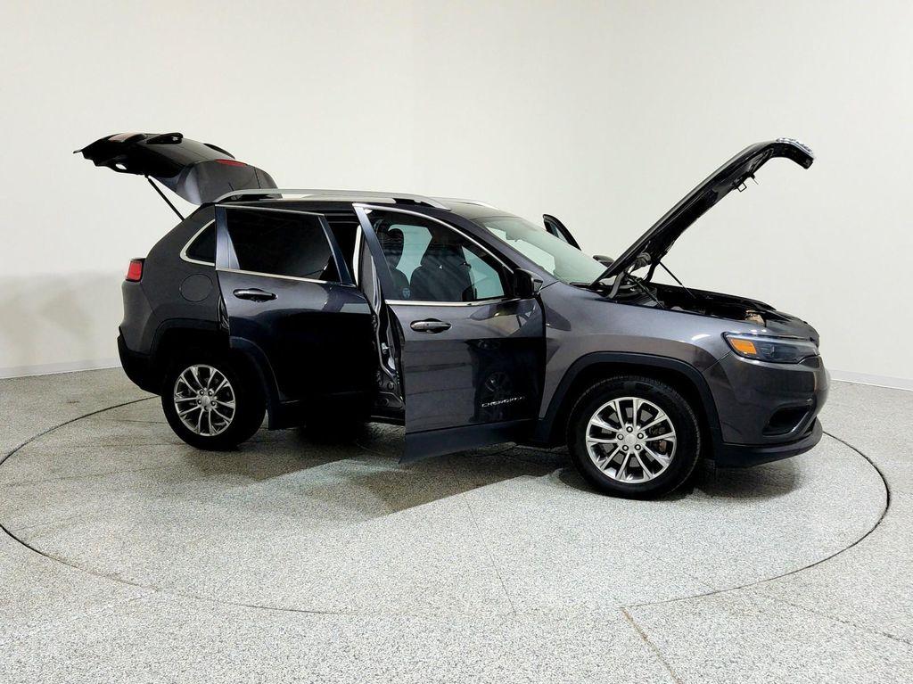 used 2020 Jeep Cherokee car, priced at $17,774