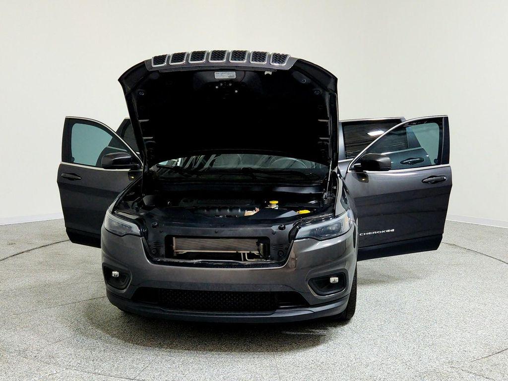 used 2020 Jeep Cherokee car, priced at $17,774