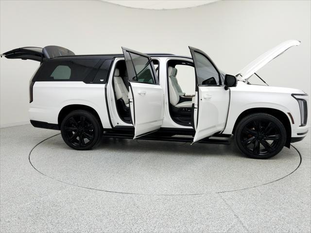 used 2025 Cadillac Escalade ESV car, priced at $135,994