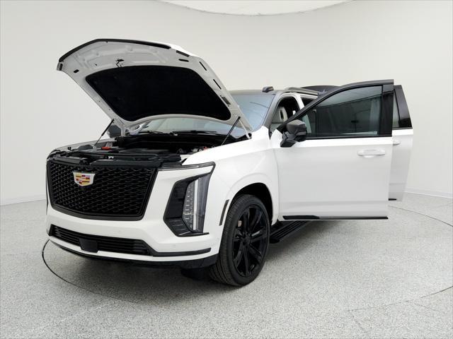 used 2025 Cadillac Escalade ESV car, priced at $135,994