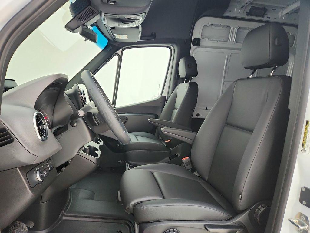 new 2025 Mercedes-Benz Sprinter 2500 car, priced at $71,925