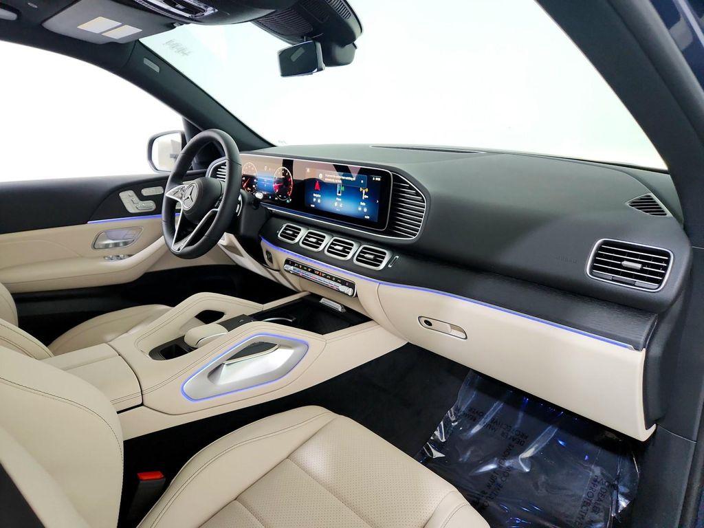 new 2026 Mercedes-Benz GLE 450 car, priced at $79,825