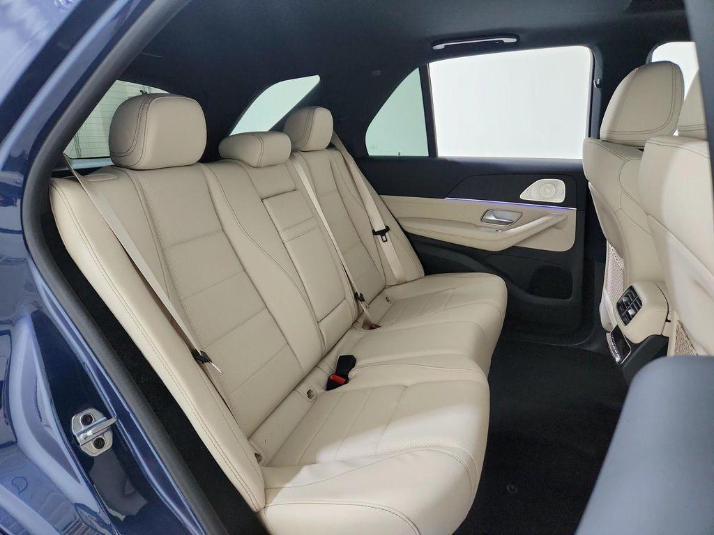 new 2026 Mercedes-Benz GLE 450 car, priced at $79,825