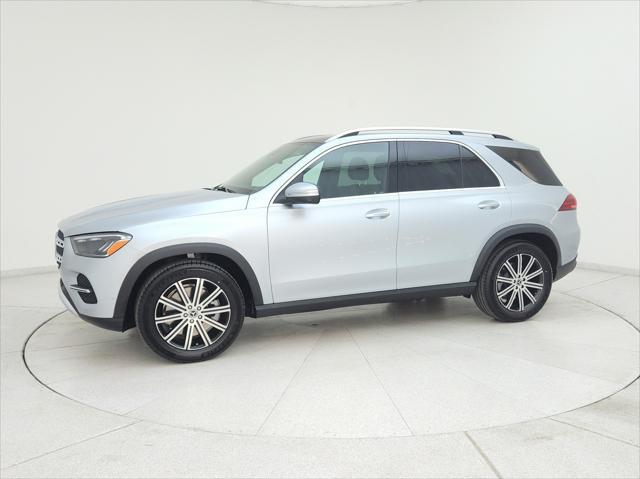 new 2025 Mercedes-Benz GLE 450 car, priced at $79,435