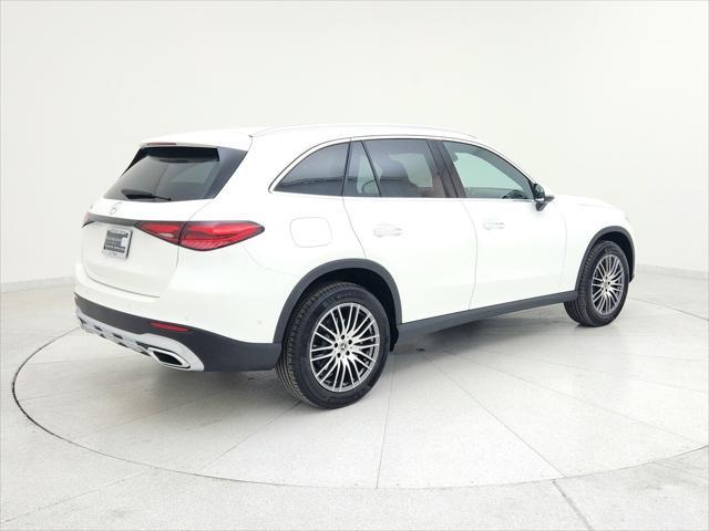 new 2025 Mercedes-Benz GLC 300 car, priced at $51,995