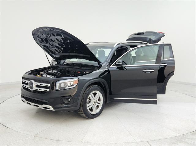 used 2021 Mercedes-Benz GLB 250 car, priced at $35,483