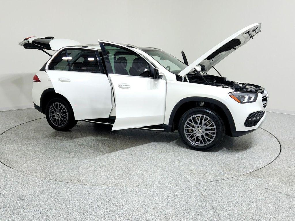 used 2022 Mercedes-Benz GLE 350 car, priced at $43,994