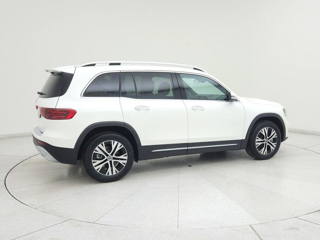 new 2025 Mercedes-Benz GLB 250 car, priced at $48,645