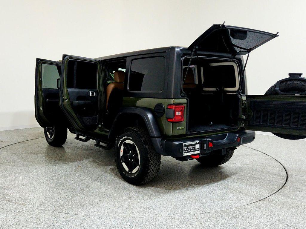 used 2022 Jeep Wrangler Unlimited car, priced at $38,884