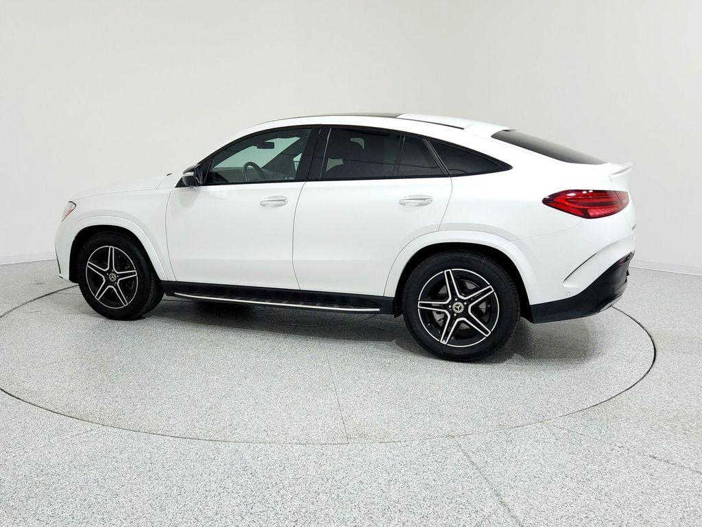 used 2025 Mercedes-Benz GLE 450 car, priced at $74,494