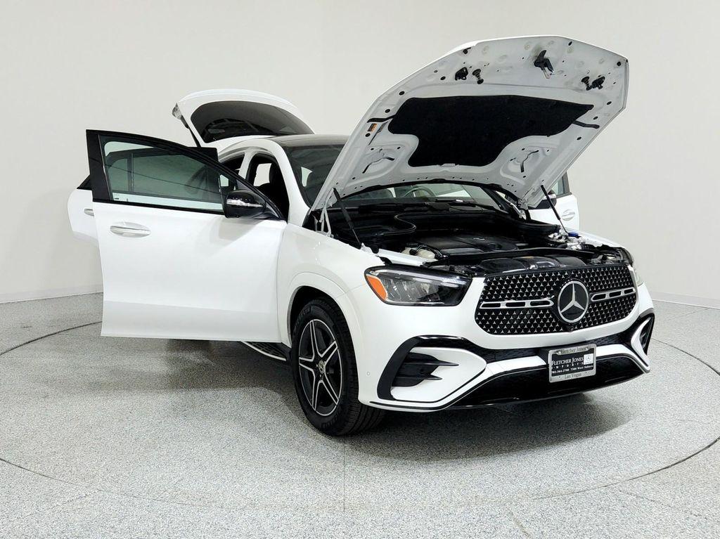 used 2025 Mercedes-Benz GLE 450 car, priced at $74,494