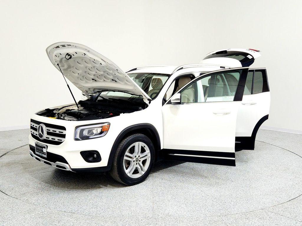 used 2021 Mercedes-Benz GLB 250 car, priced at $31,994