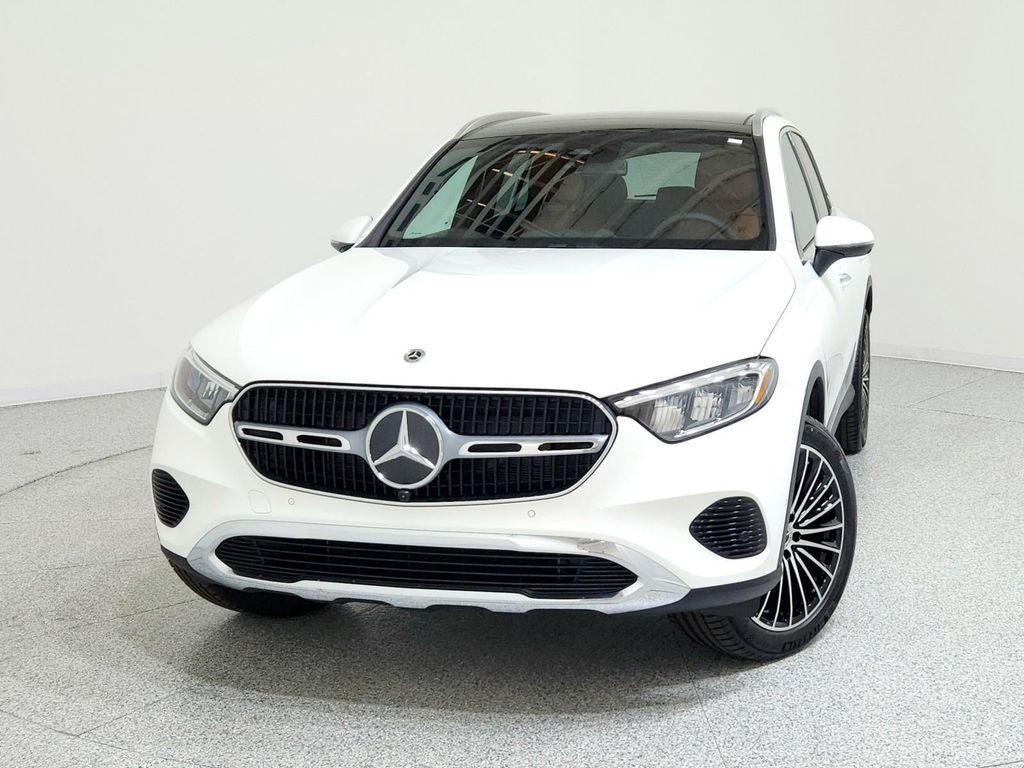new 2026 Mercedes-Benz GLC 300 car, priced at $55,180