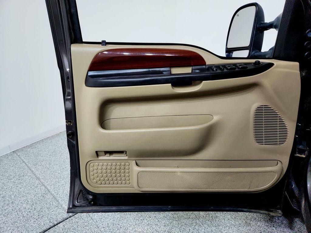 used 2006 Ford F-250 car, priced at $18,883