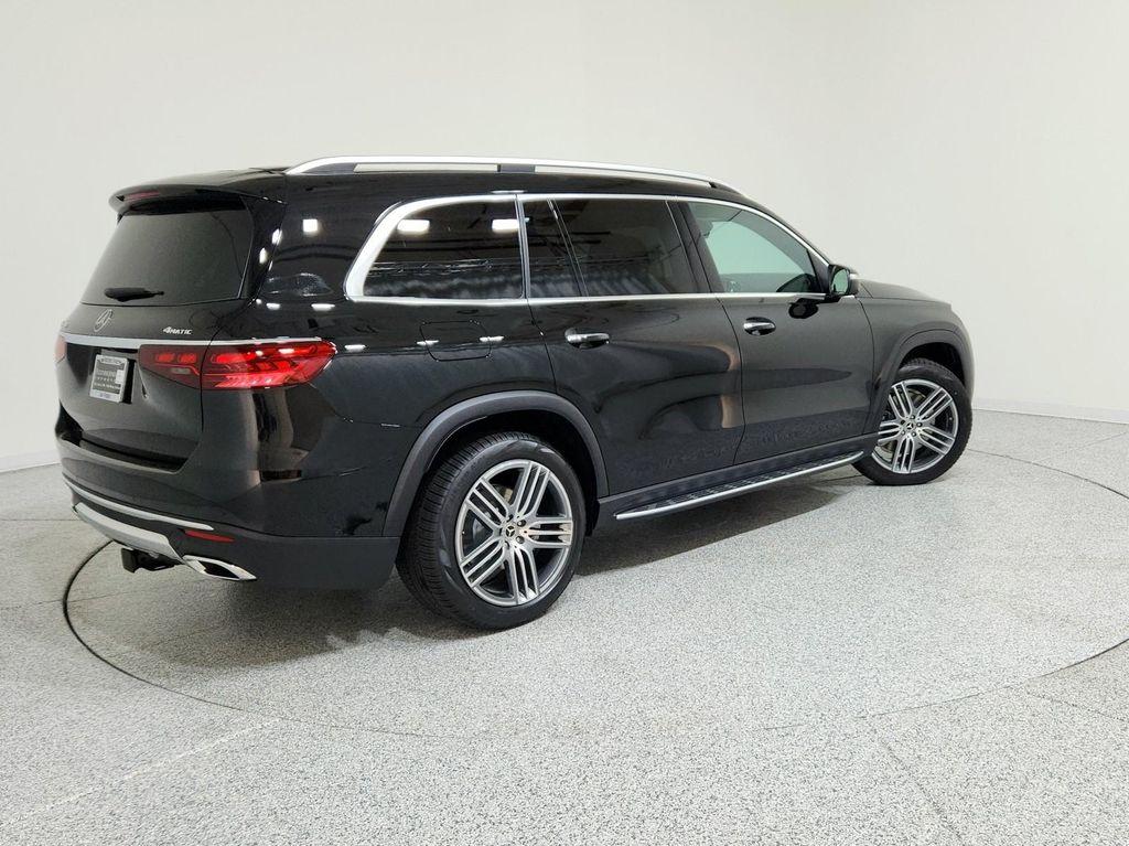 new 2026 Mercedes-Benz GLS 450 car, priced at $98,365