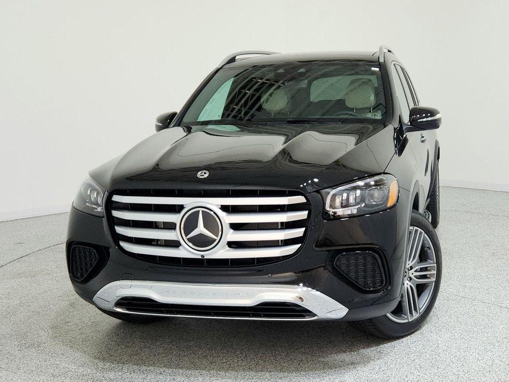 new 2026 Mercedes-Benz GLS 450 car, priced at $98,365