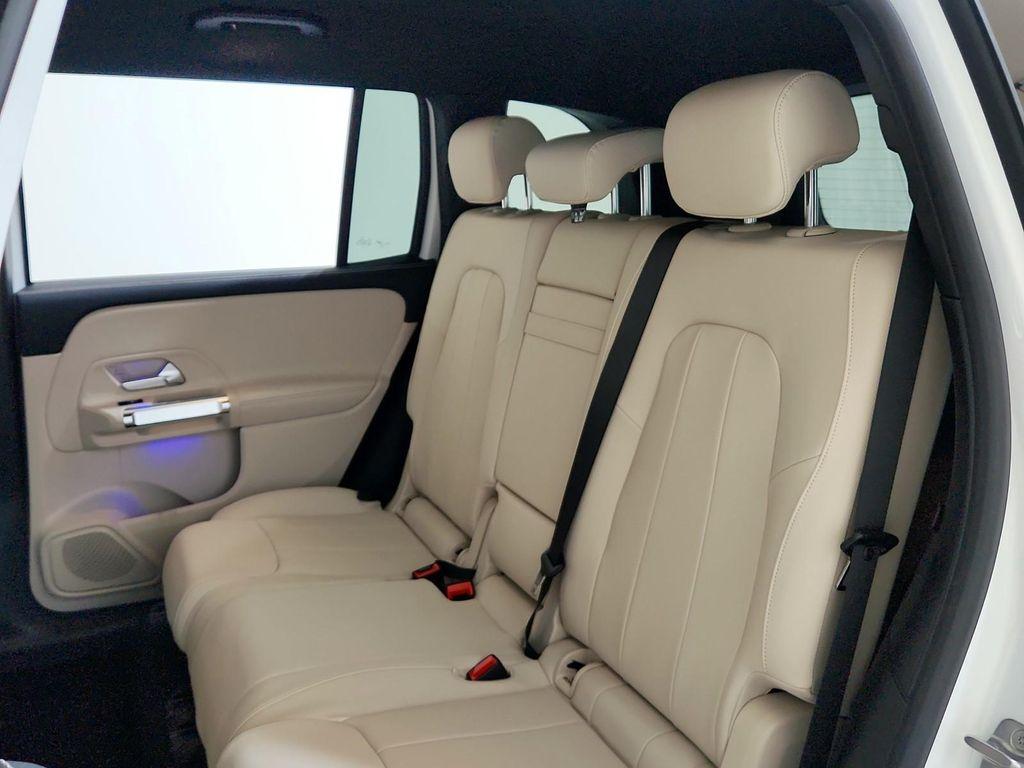 new 2025 Mercedes-Benz GLB 250 car, priced at $49,765