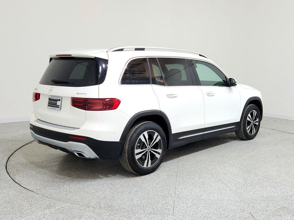 new 2025 Mercedes-Benz GLB 250 car, priced at $49,765