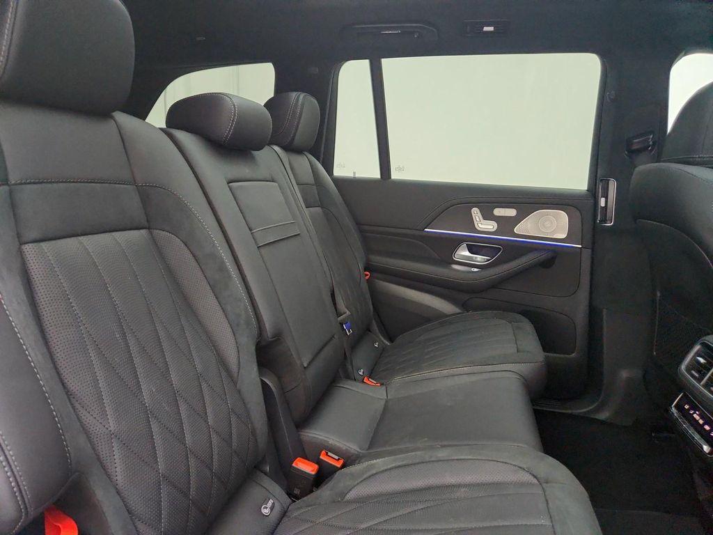new 2025 Mercedes-Benz AMG GLS 63 car, priced at $154,115