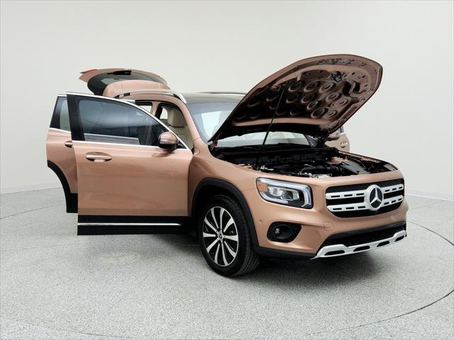 used 2022 Mercedes-Benz GLB 250 car, priced at $32,994