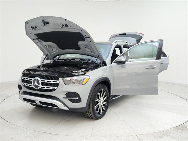 new 2025 Mercedes-Benz GLE 350 car, priced at $70,185