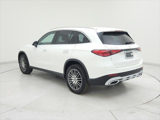 new 2025 Mercedes-Benz GLC 300 car, priced at $51,955