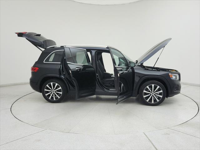 used 2022 Mercedes-Benz GLB 250 car, priced at $29,992