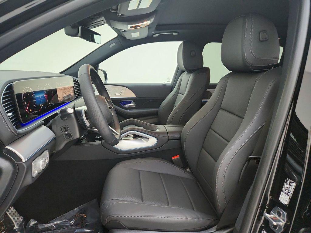 new 2025 Mercedes-Benz GLS 450 car, priced at $100,020