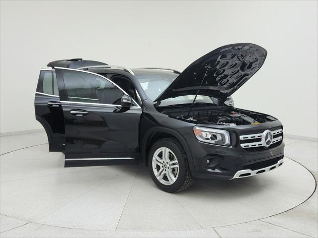 used 2022 Mercedes-Benz GLB 250 car, priced at $31,994