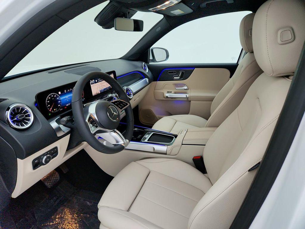 used 2025 Mercedes-Benz GLB 250 car, priced at $50,945