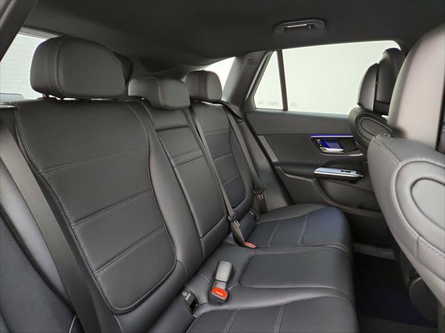 new 2025 Mercedes-Benz GLC 300 car, priced at $53,395