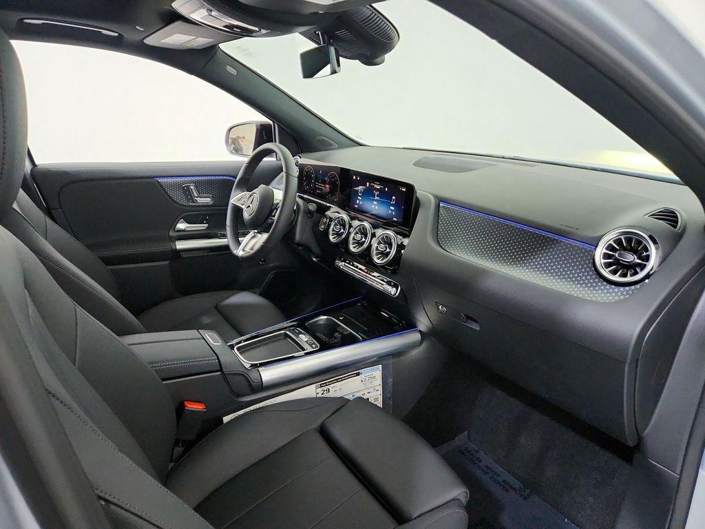 new 2026 Mercedes-Benz GLA 250 car, priced at $47,005