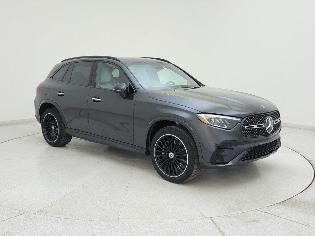 new 2025 Mercedes-Benz GLC 300 car, priced at $58,795
