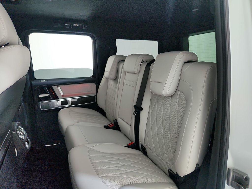 new 2025 Mercedes-Benz AMG G 63 car, priced at $212,610