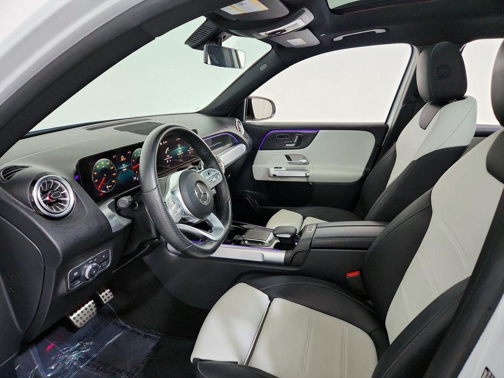 used 2022 Mercedes-Benz GLB 250 car, priced at $32,294