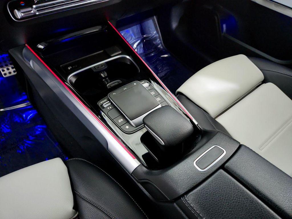 used 2022 Mercedes-Benz GLB 250 car, priced at $32,294