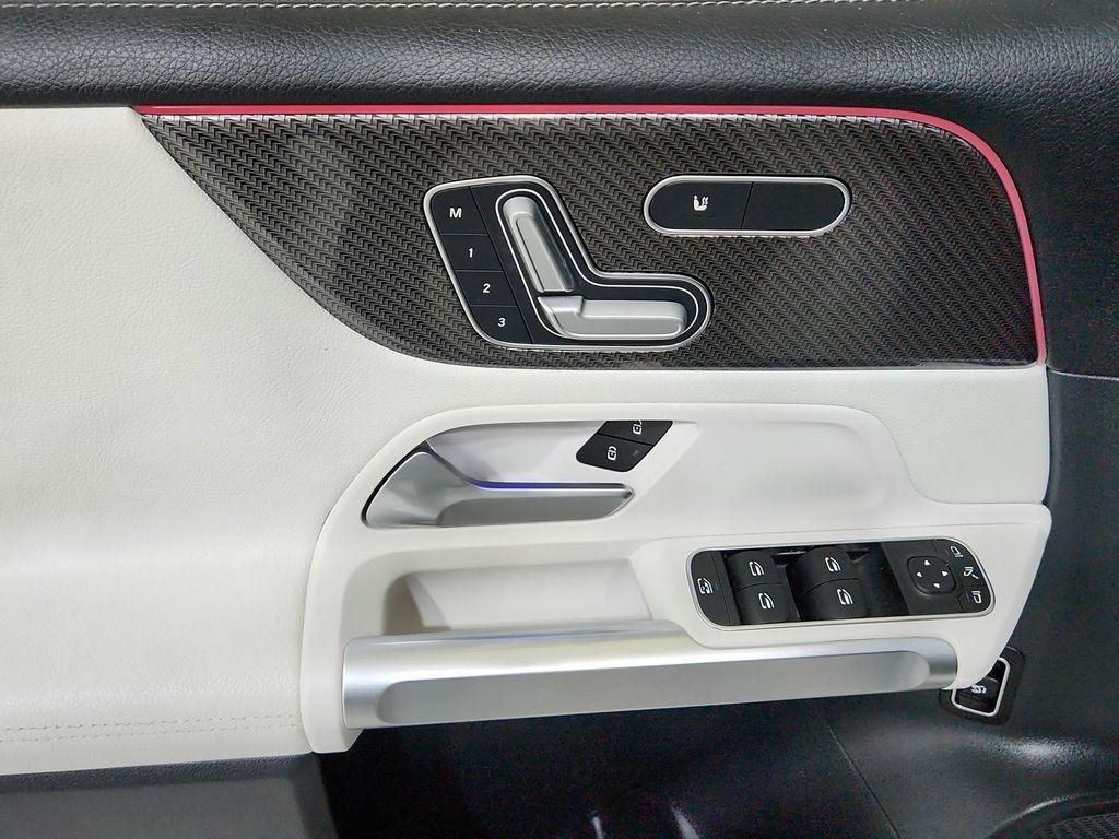 used 2022 Mercedes-Benz GLB 250 car, priced at $32,294