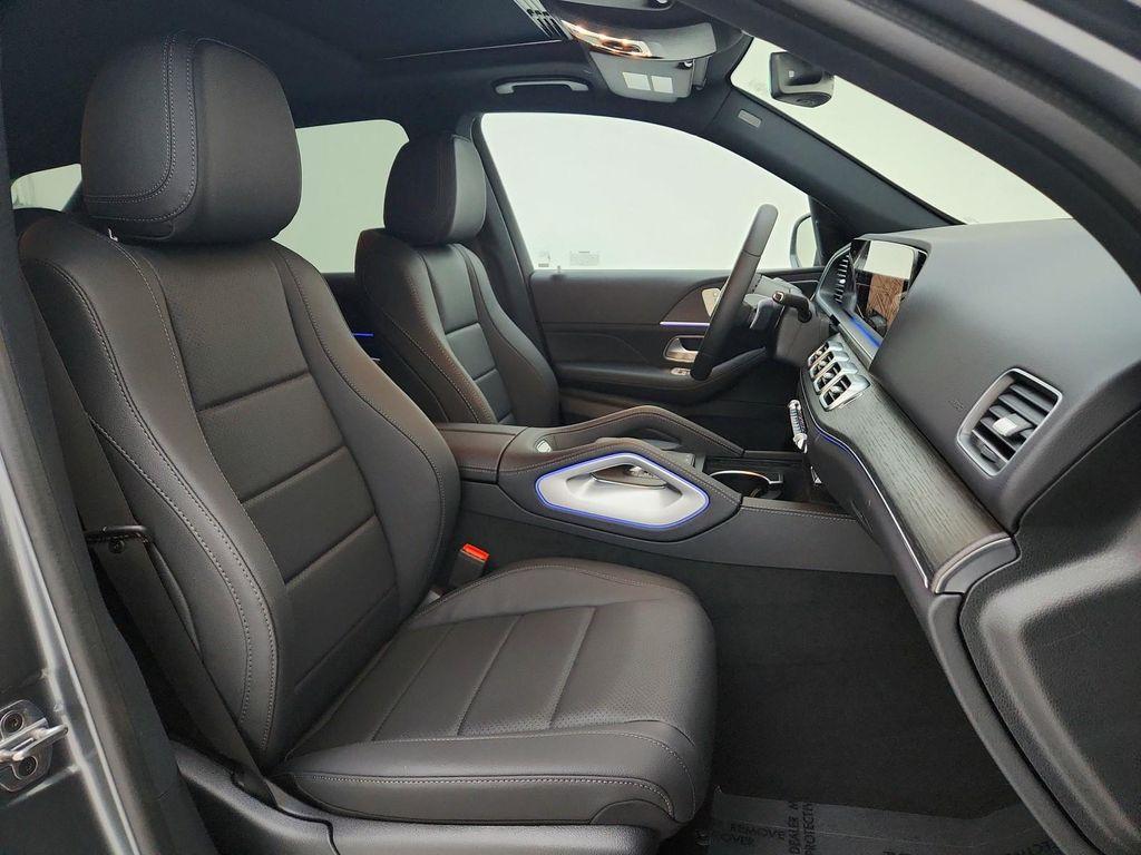 used 2025 Mercedes-Benz GLE 350 car, priced at $59,994