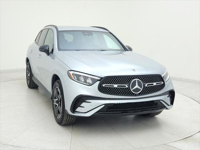 new 2025 Mercedes-Benz GLC 300 car, priced at $57,245