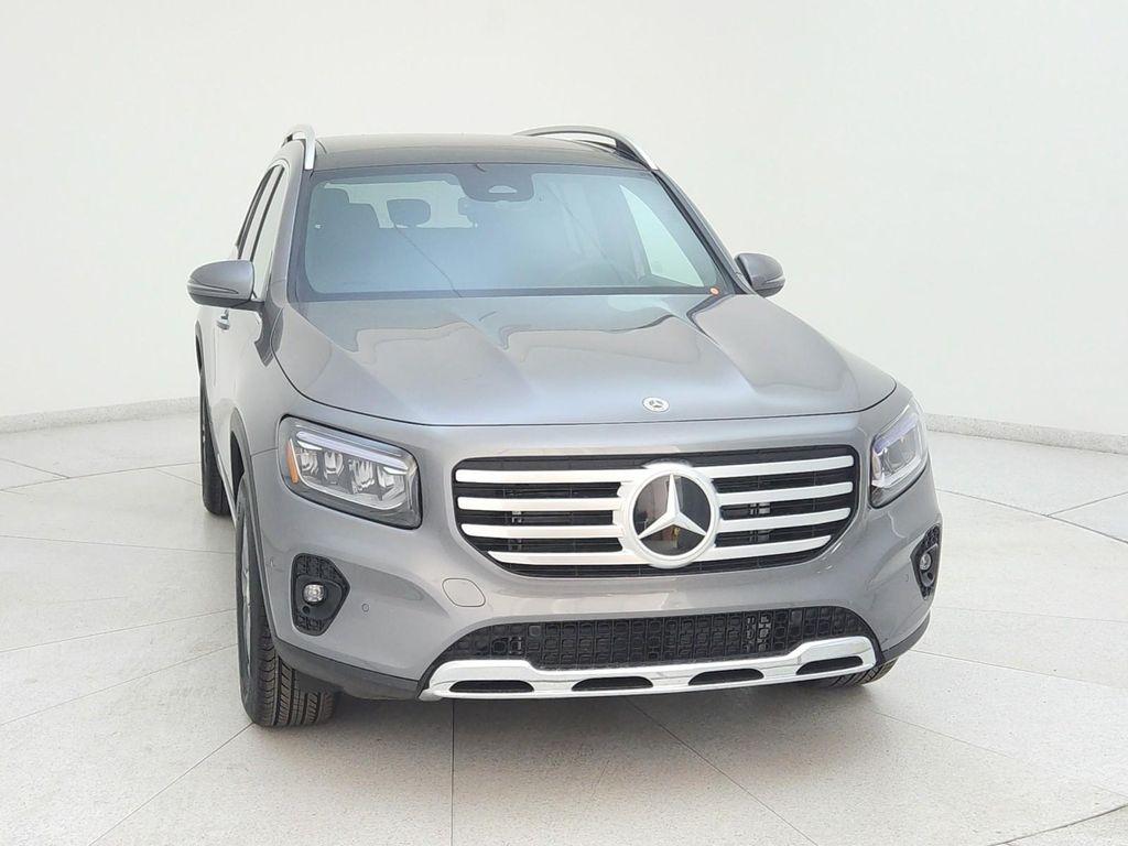 new 2025 Mercedes-Benz GLB 250 car, priced at $49,395