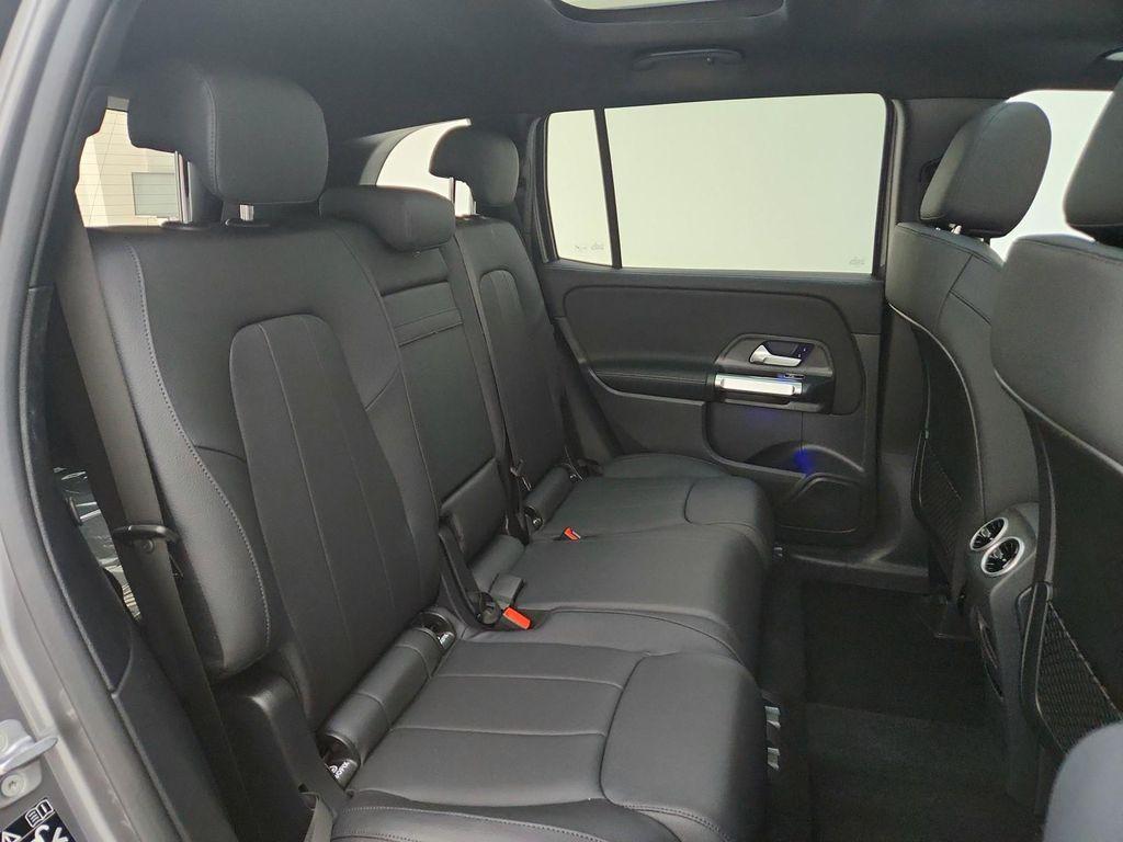 new 2025 Mercedes-Benz GLB 250 car, priced at $49,395