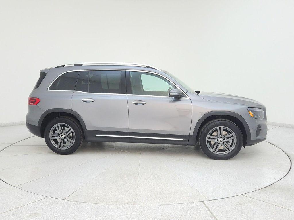new 2025 Mercedes-Benz GLB 250 car, priced at $49,395